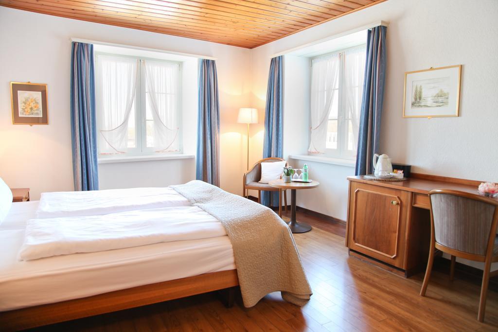 Boutique-Hotel Sonne เบรมการ์เทน ภายนอก รูปภาพ