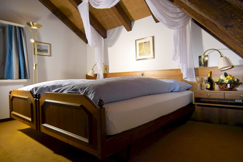 Boutique-Hotel Sonne เบรมการ์เทน ภายนอก รูปภาพ