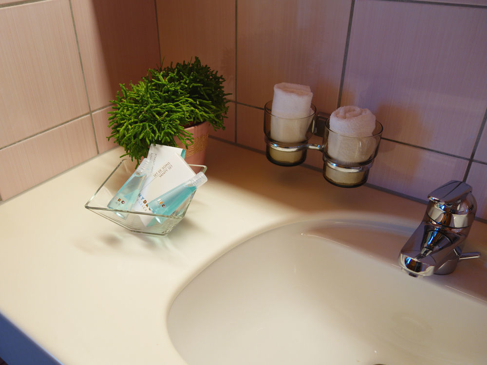 Boutique-Hotel Sonne เบรมการ์เทน ภายนอก รูปภาพ