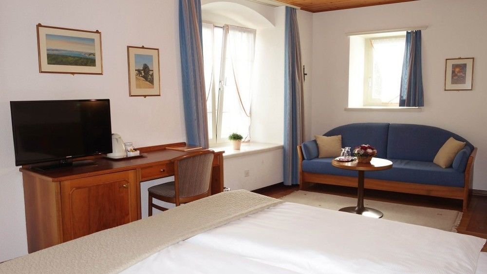 Boutique-Hotel Sonne เบรมการ์เทน ภายนอก รูปภาพ